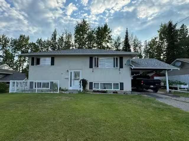 House for sale in Mackenzie, Regional District of Fraser-Fort George