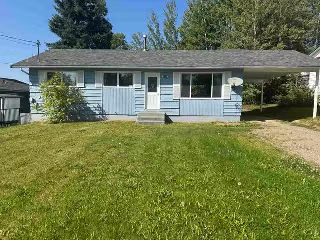 House for sale in Mackenzie, Regional District of Fraser-Fort George