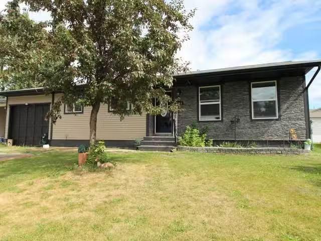 House for sale in Mackenzie, British Columbia