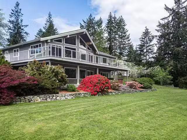 House for sale in Madeira Park, British Columbia