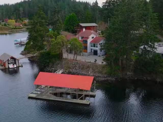 House for sale in Madeira Park, British Columbia