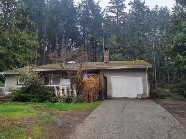 House for sale in Madeira Park, British Columbia