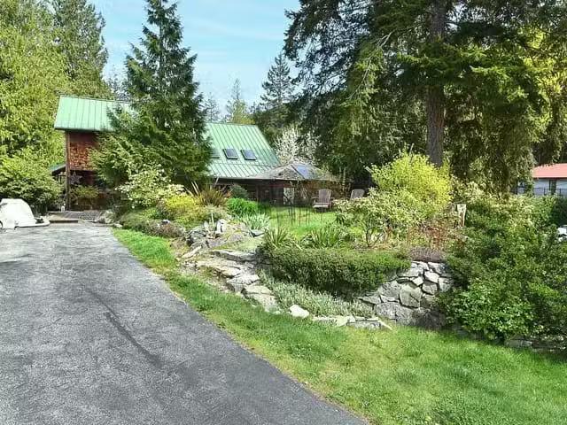 House for sale in Madeira Park, British Columbia