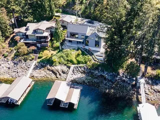House for sale in Madeira Park, British Columbia