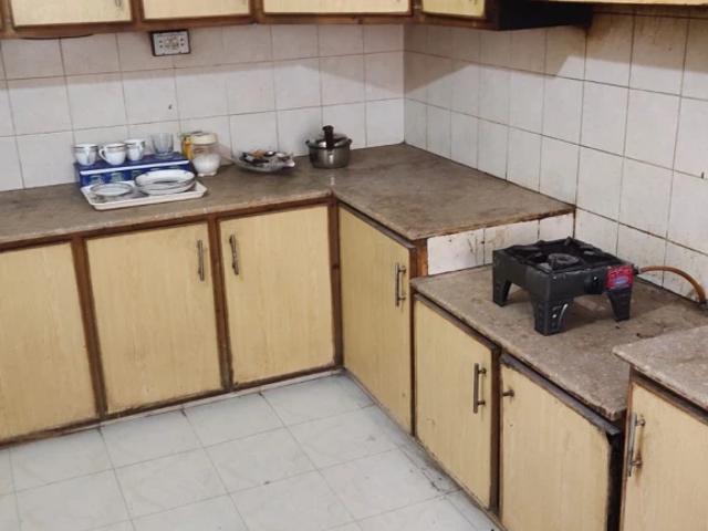 House for sale in Faisalabad, Islamabad Capital Territory