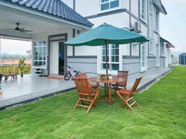 Bungalow for sale in Malaka