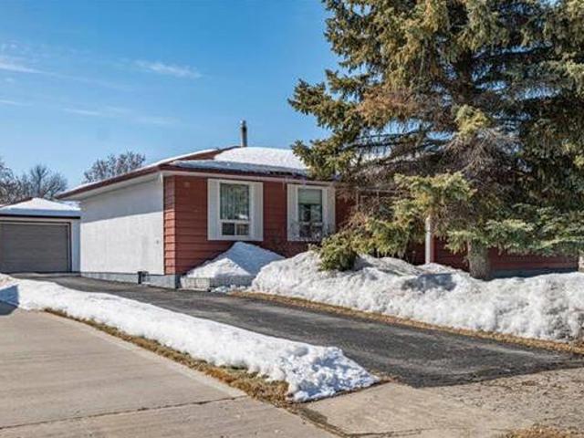 House for sale in East St. Paul, Manitoba