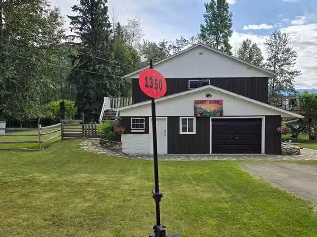 House for sale in Mcbride, British Columbia