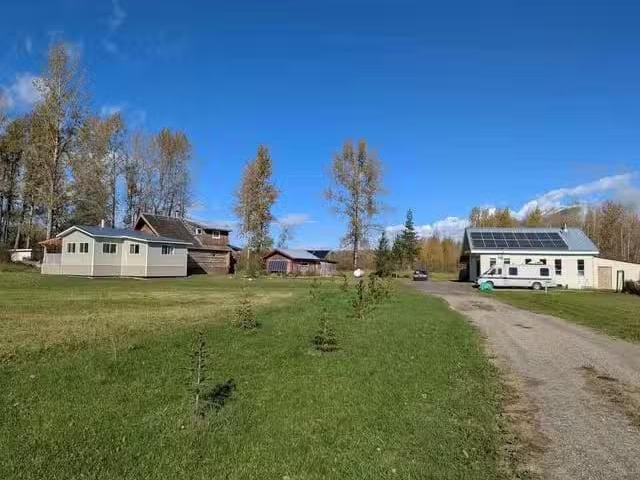 House for sale in Mcbride, British Columbia