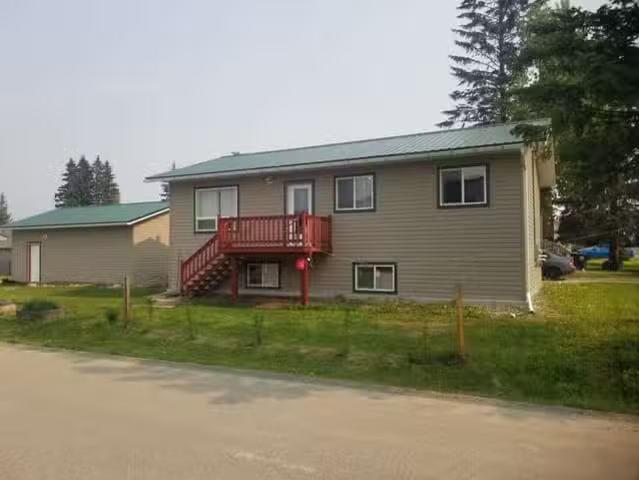 House for sale in Mcbride, British Columbia