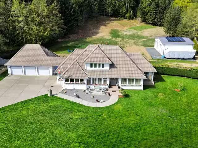 House for sale in Mill Bay, British Columbia