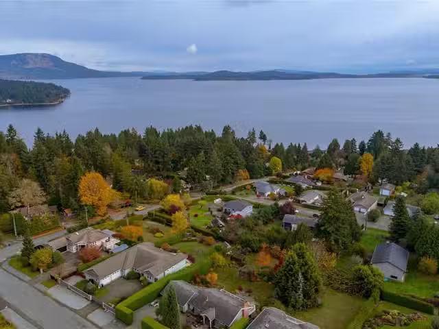 House for sale in Mill Bay, British Columbia