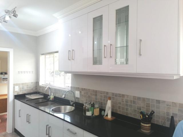 House for sale in Johannesburg, Mondeor