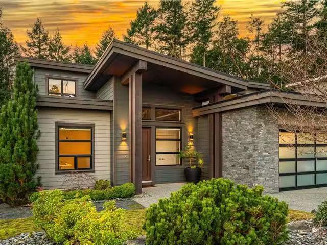 House for sale in Nanaimo, British Columbia