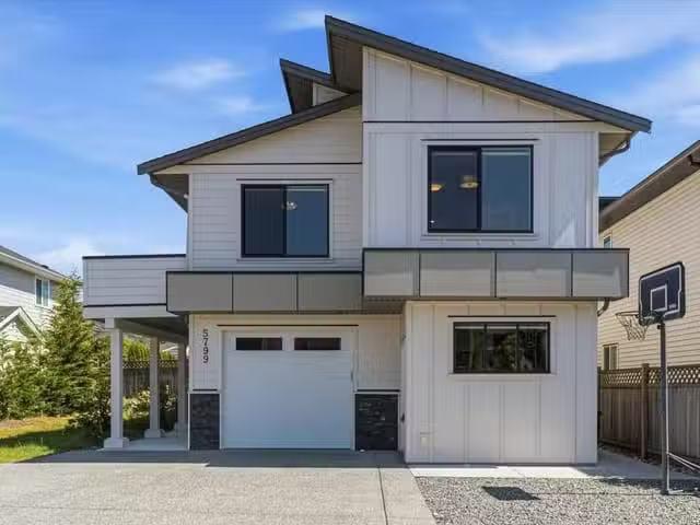 House for sale in Nanaimo, British Columbia