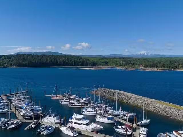 House for sale in Nanoose Bay, British Columbia