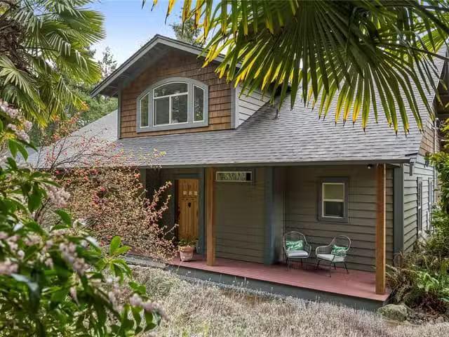 House for sale in Nanoose Bay, British Columbia