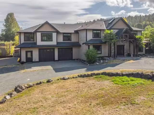 House for sale in Nanoose Bay, British Columbia