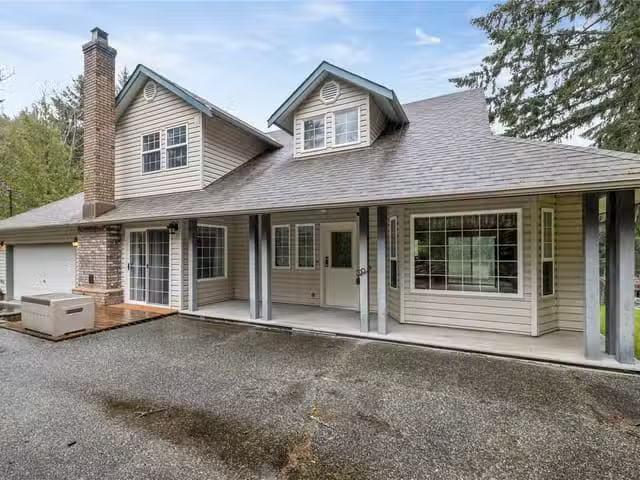 House for sale in Nanoose Bay, British Columbia