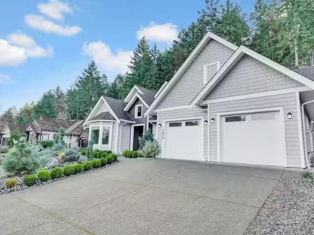 House for sale in Nanoose Bay, British Columbia