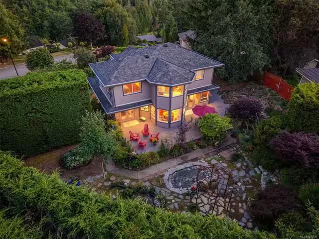House for sale in Nanoose Bay, British Columbia