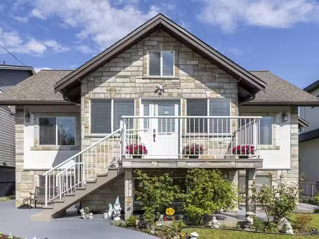 House for sale in New Westminster, British Columbia