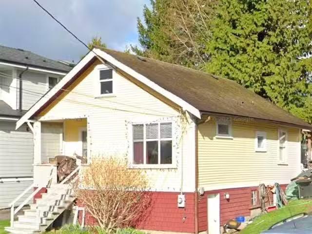 House for sale in New Westminster, British Columbia
