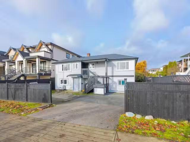 House for sale in New Westminster, British Columbia