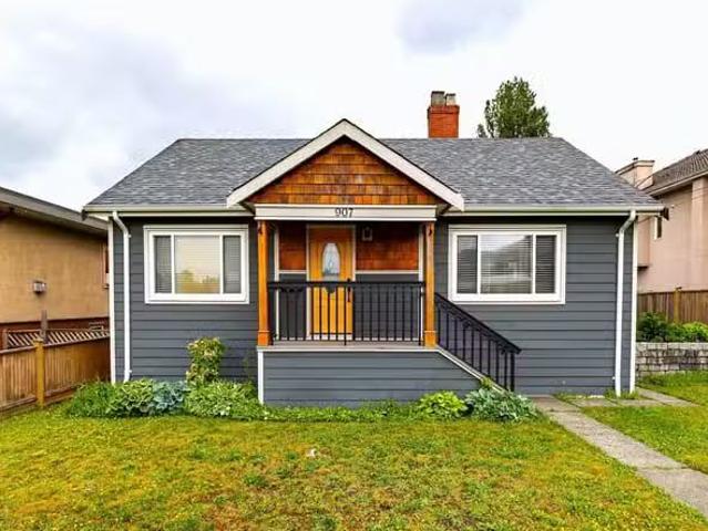 House for sale in New Westminster, British Columbia