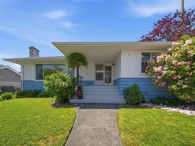 House for sale in New Westminster, British Columbia