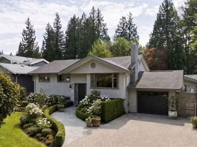 House for sale in North Vancouver, British Columbia