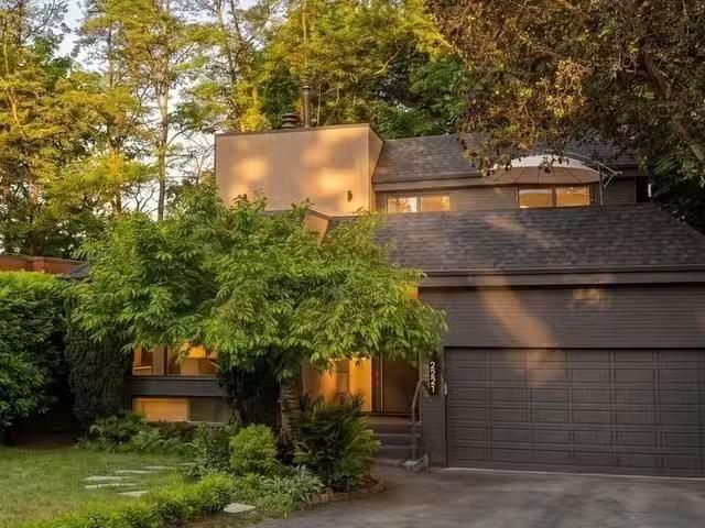 House for sale in North Vancouver, British Columbia