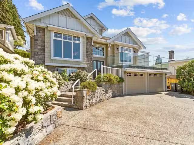House for sale in North Vancouver, British Columbia