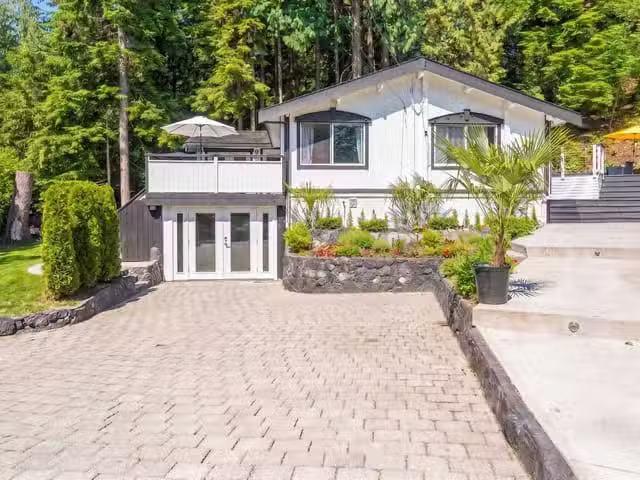 House for sale in North Vancouver, British Columbia