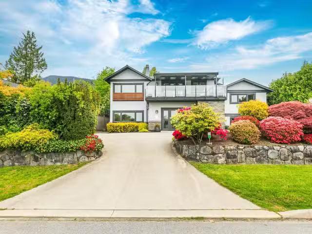 House for sale in North Vancouver, Metro Vancouver Regional District