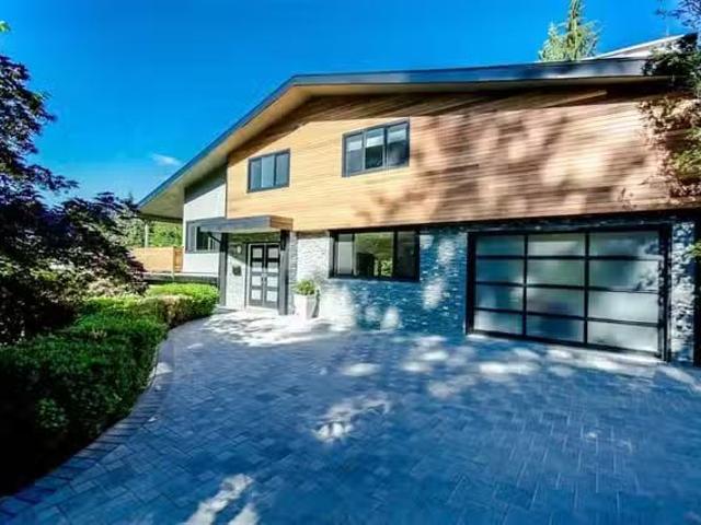 House for sale in North Vancouver, Metro Vancouver Regional District