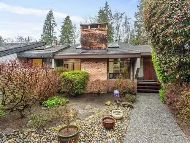 House for sale in North Vancouver, British Columbia