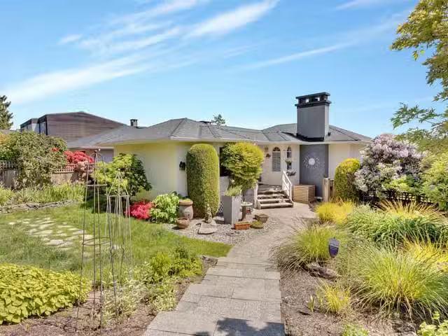 House for sale in North Vancouver, British Columbia