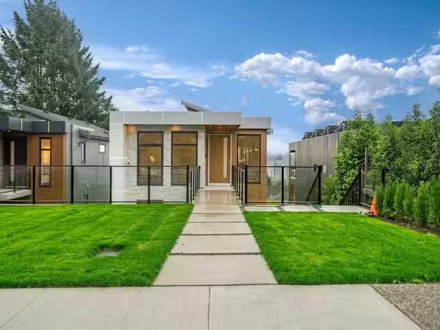 House for sale in North Vancouver, British Columbia