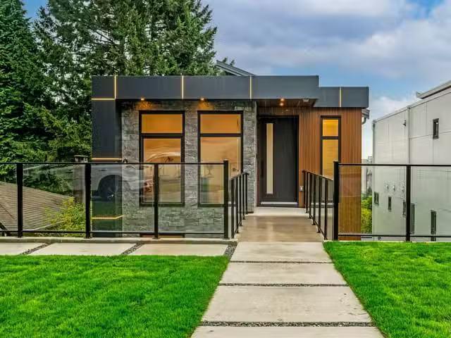 House for sale in North Vancouver, British Columbia
