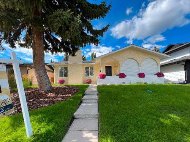 House for sale in Northwest, Alberta