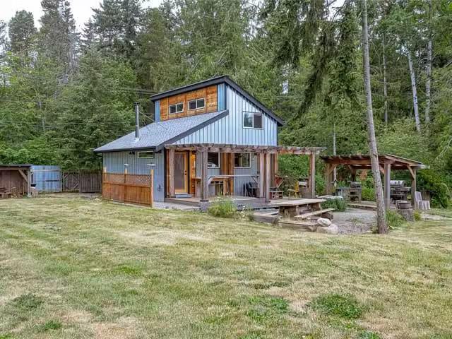 House for sale in Parksville, British Columbia