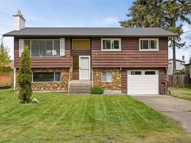 House for sale in Parksville, British Columbia