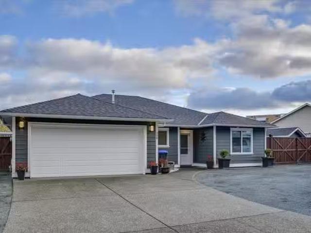 House for sale in Parksville, British Columbia