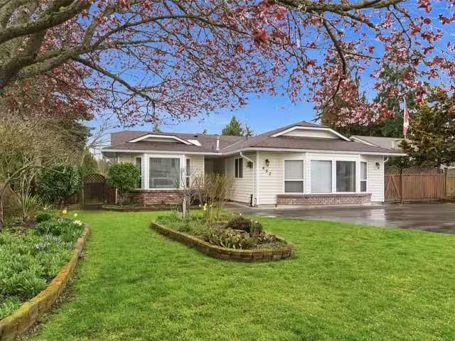 House for sale in Parksville, British Columbia