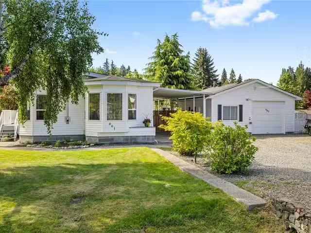 House for sale in Parksville, British Columbia