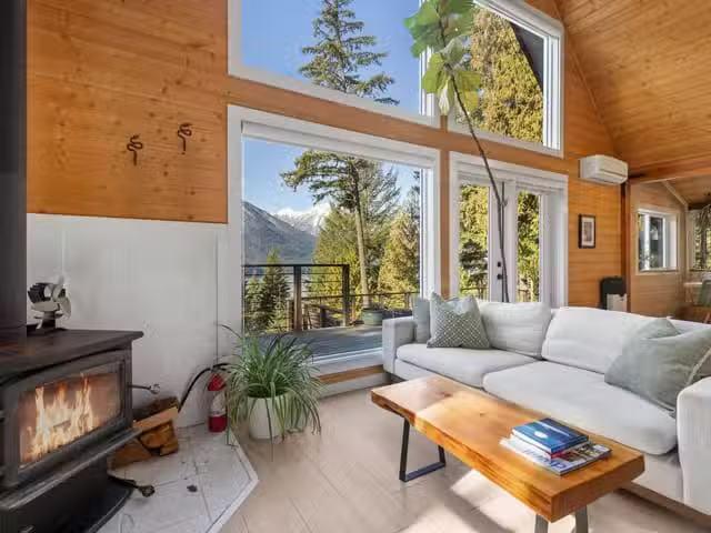 House for sale in Pemberton, British Columbia