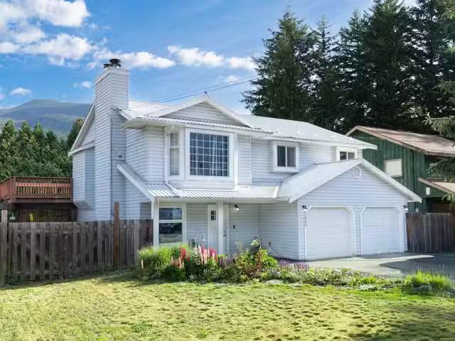 House for sale in Pemberton, British Columbia