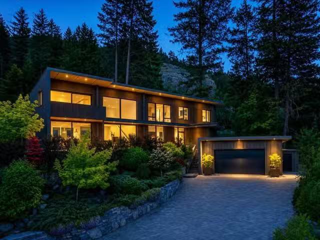 House for sale in Pemberton, British Columbia