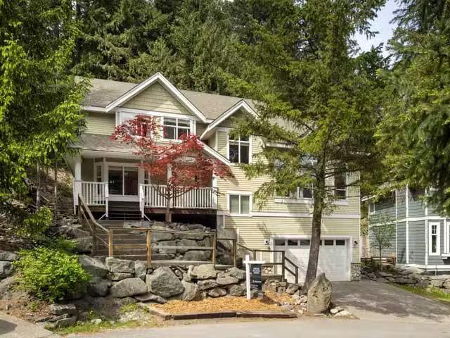 House for sale in Pemberton, British Columbia